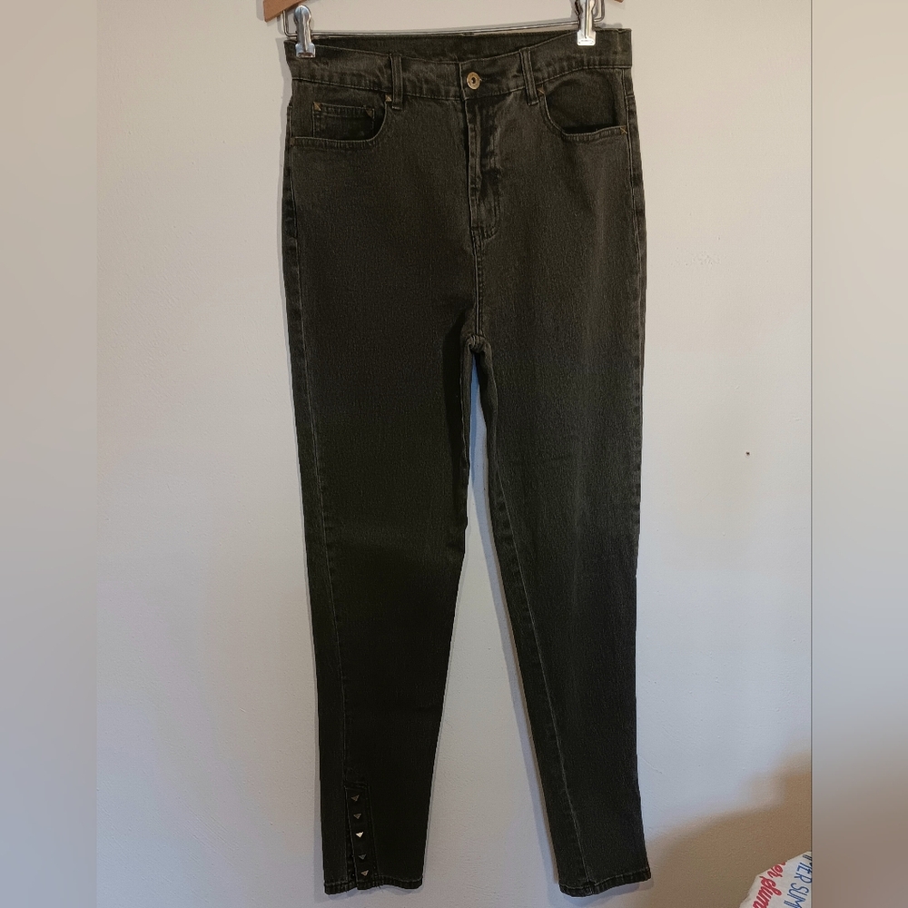 Diane Gilman 8T slit leg with studs snaps